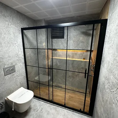 Rueya Boheme Αλικαρνασσός