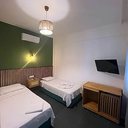 Hotel Rueya Boheme 4*
